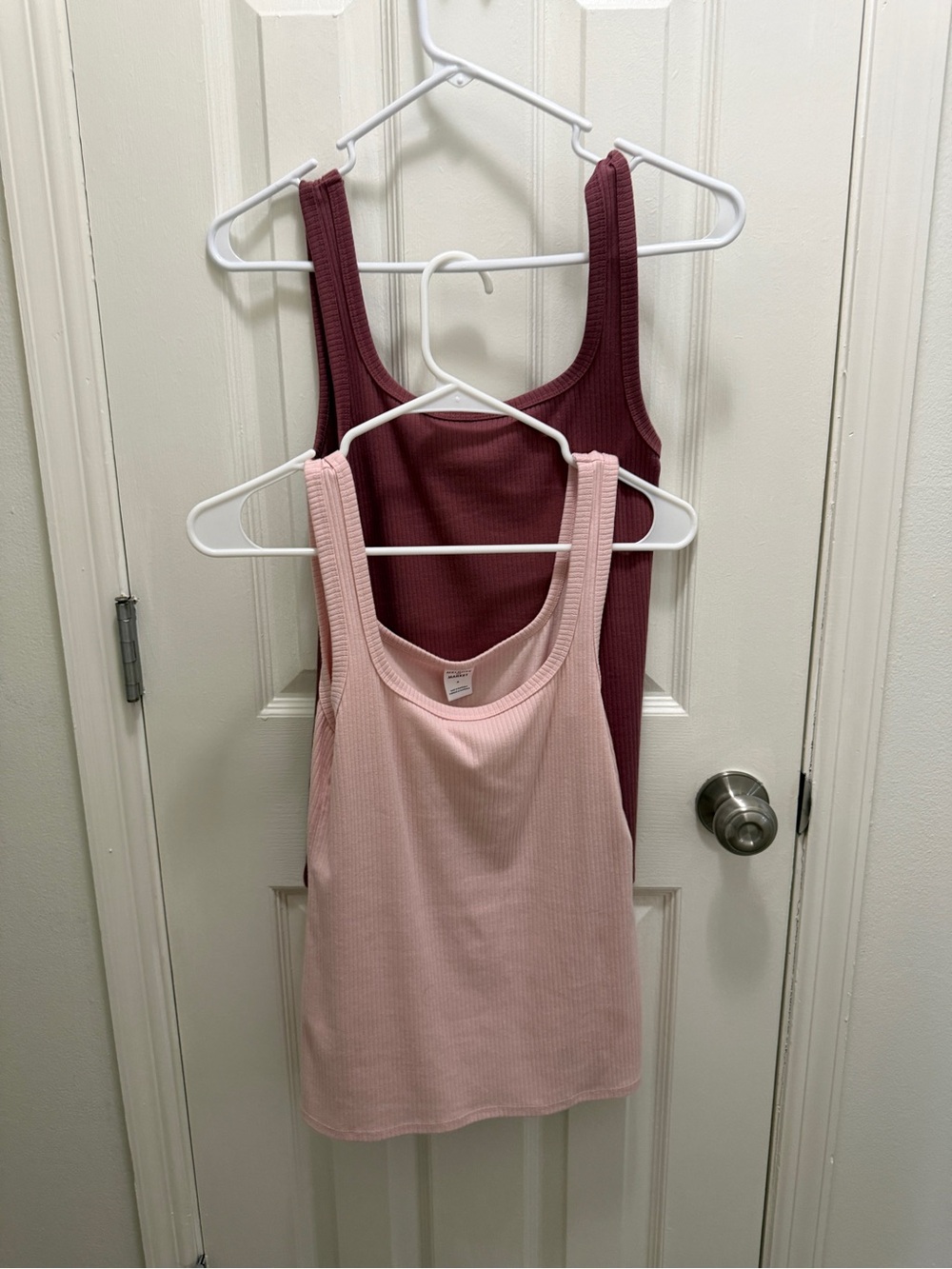 Melrose and Market Ribbed Tank Tanks in Light Pink and Burgundy Medium